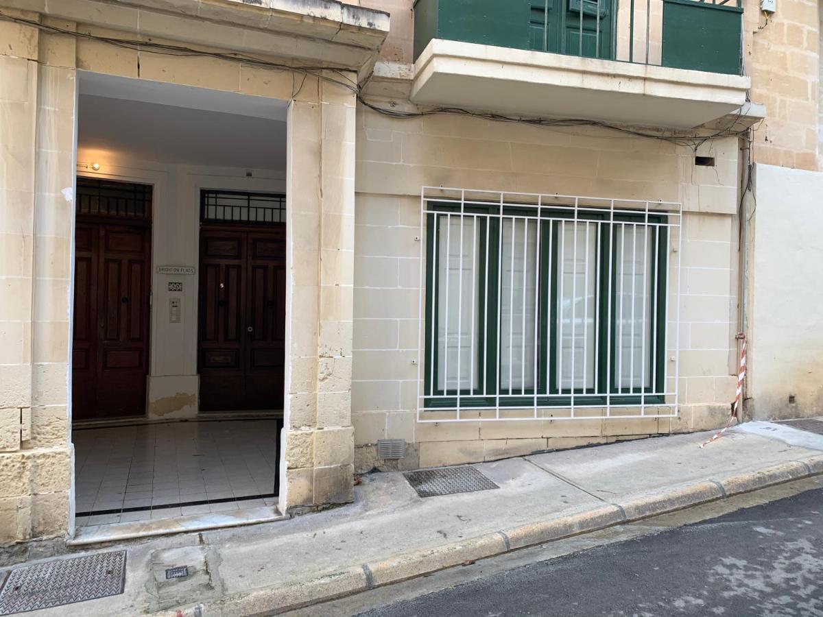 4 Bedroom Apartment Near Sliema Seafront Ngoại thất bức ảnh